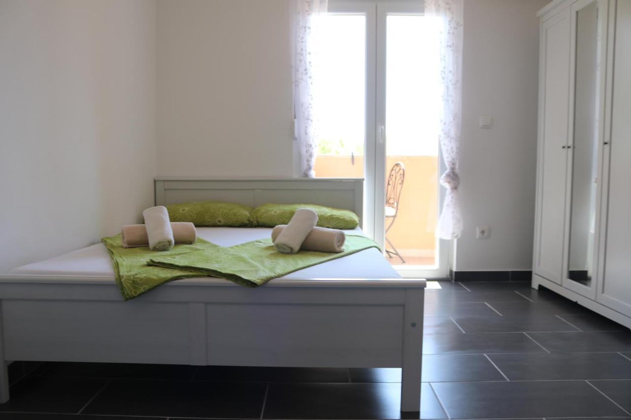 Apartment Matic Врси Экстерьер фото
